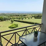 Amfitriti ليبتوكاريا
