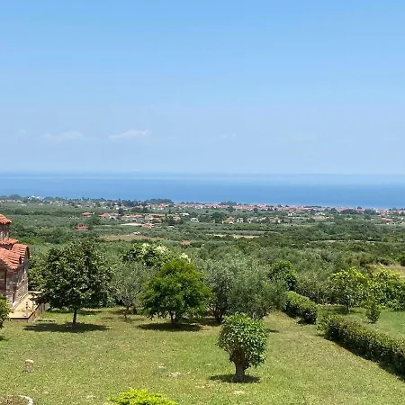 Amfitriti 펜션 렙토카리아