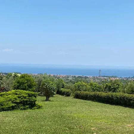 Amfitriti 펜션 렙토카리아